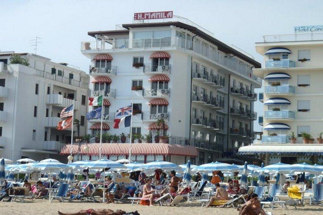 Hotel Manila Лидо-ди-Езоло Экстерьер фото